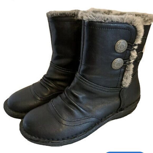 Tara M. Lightweight Flexible Boot. - Picture 1 of 12